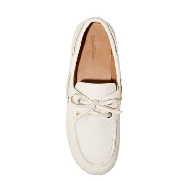 Universal Thread Women's Midge Boat Shoe Flats with Memory‎ Foam Insole - Picture 3 of 5